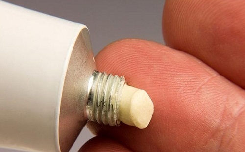 thuoc-tri-cham-boi-nhiem-1