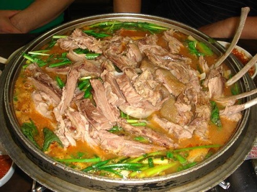 Ăn thịt chó tốt cho chuyện ấy hơn