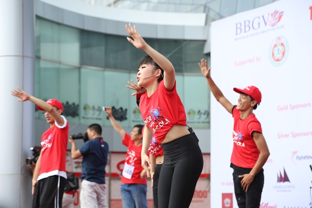 Eo thon, dáng chuẩn với Zumba 1