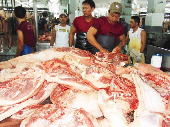 Dân TP.HCM còn ăn thịt heo dính thuốc an thần dài dài - Ảnh 1. Dân TP.HCM còn ăn thịt heo dính thuốc an thần dài dài - Ảnh 1.