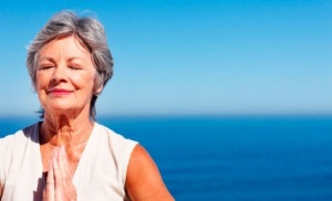 mon-the-thao-giup-nguoi-cao-tuoi-giam-can