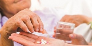 nguoi-cao-tuoi-dung-cung-luc-1-1443171430246-630x315