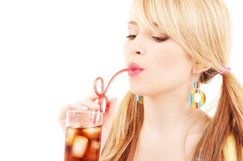 10 sai lầm ngớ ngẩn khiến làn da bạn lão hóa nhanh hơn 10 sai lầm ngớ ngẩn khiến làn da bạn lão hóa nhanh hơn