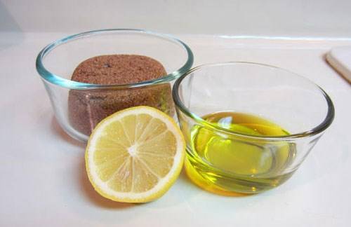 Tẩy tế bào chết cho da đơn giản với đường và chanh kem dưỡng trắng da mặt