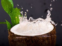 Mặt trái nguy hiểm của nước dừa