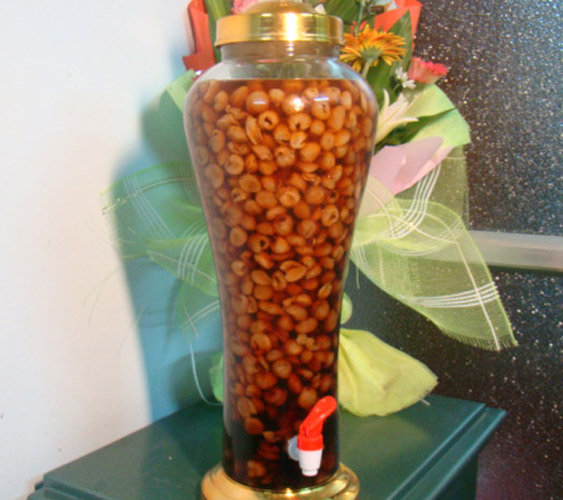 Chữa yếu sinh lý bằng rượu ngâm quả vải