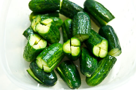 dưa chuột làm mờ sẹo 5