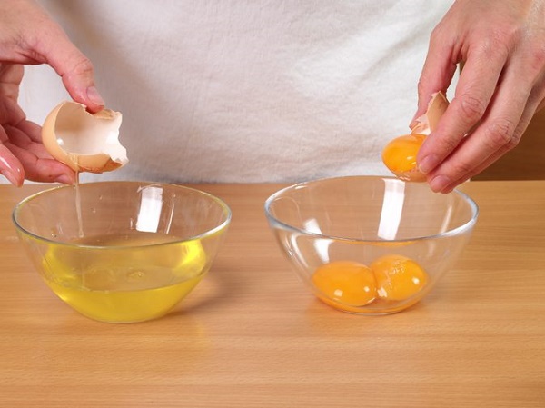 Cách làm mặt nạ lòng trắng trứng gà