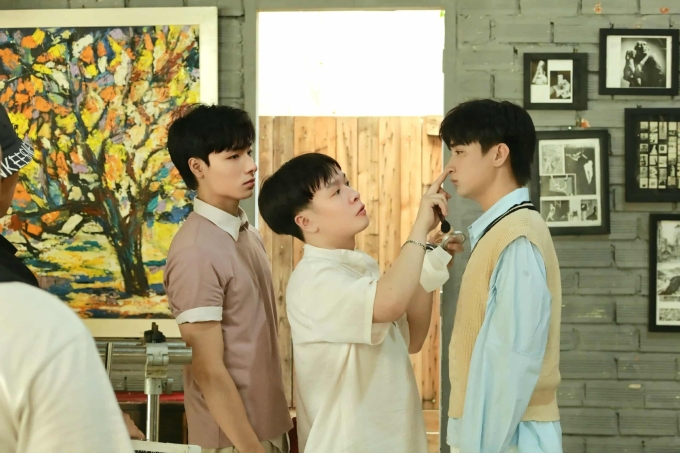 Lý Trường Giới chăm chút diện mạo cho dàn cast phim Chàng Kẹ.