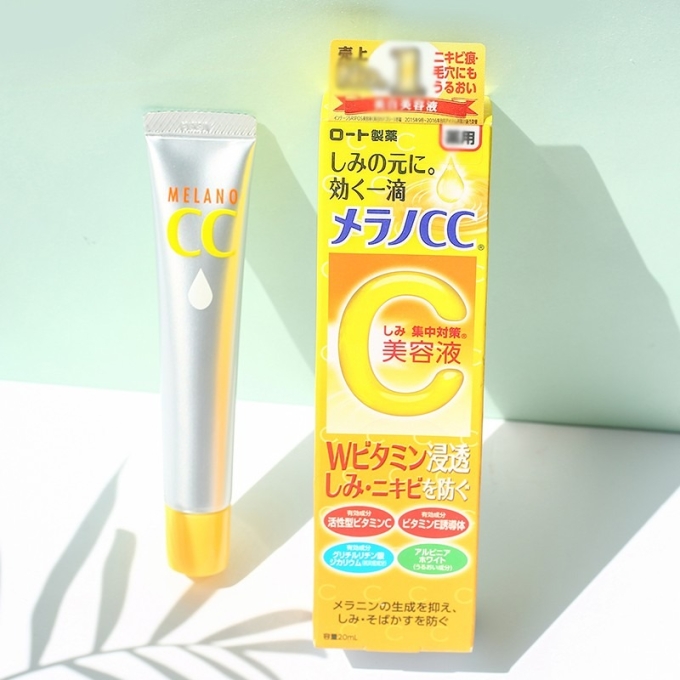 Rohto Melano CC Intensive Anti-Spot Essence.